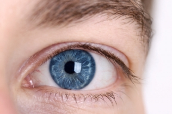 احدث طرق علاج القرنية المخروطية